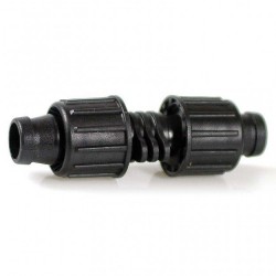 Съединител